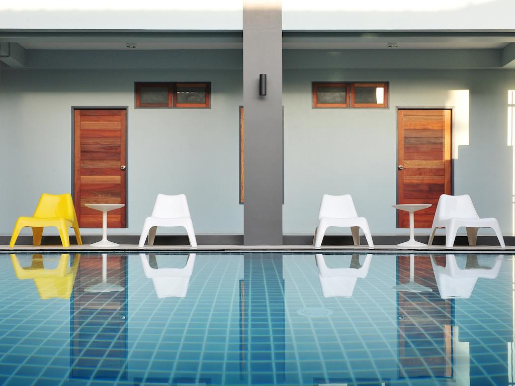 Hotel Ruk Cozy à Khao Lak Extérieur photo